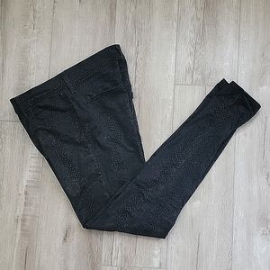 LEVI'S HIGH RISE SUPER SKINNY SNAKE PRINT JEAN BLACK